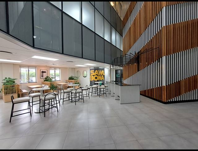 196M² OFFICE TO LET IN SANDHURST